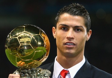 华体会HTH：波波维奇再度验证传奇眼光！马刺核心缺阵下豪取8战6胜，新星闪耀成未来二十年基石