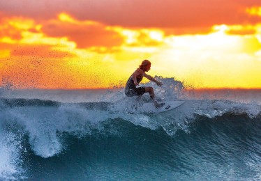 华体会HTH：达尼洛泪洒都灵告别仪式，誓言未来以新身份回归尤文图斯