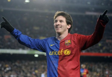 华体会HTH|38岁乌拉圭射手苏亚雷斯与迈阿密国际续约一年，传奇生涯延续美职联征程