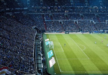 【华体会HTH】法媒曝巴黎欲以普通转会签德罗规避税务 巴萨标价或超800万欧元